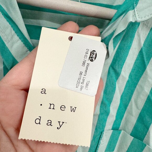 NEW A New Day Womens Long Sleeve Button-Down Shirt - Green Stripe - Size L - Picture 7 of 10